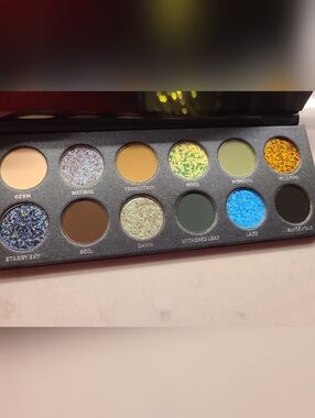 Kryptein Cosmetics BURNT FOREST Palette